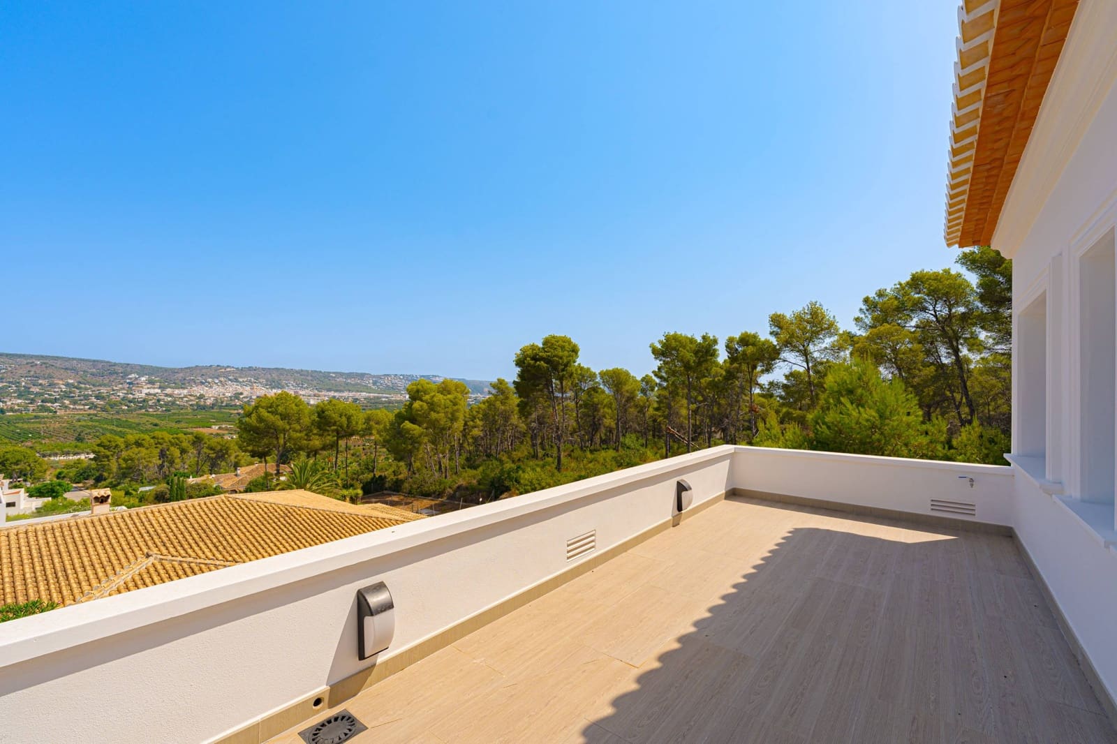 5 Zimmer Villa zu verkaufen in Javea / Xabia mit Pool Garage - 1.950.000 € (Ref: 8154973)