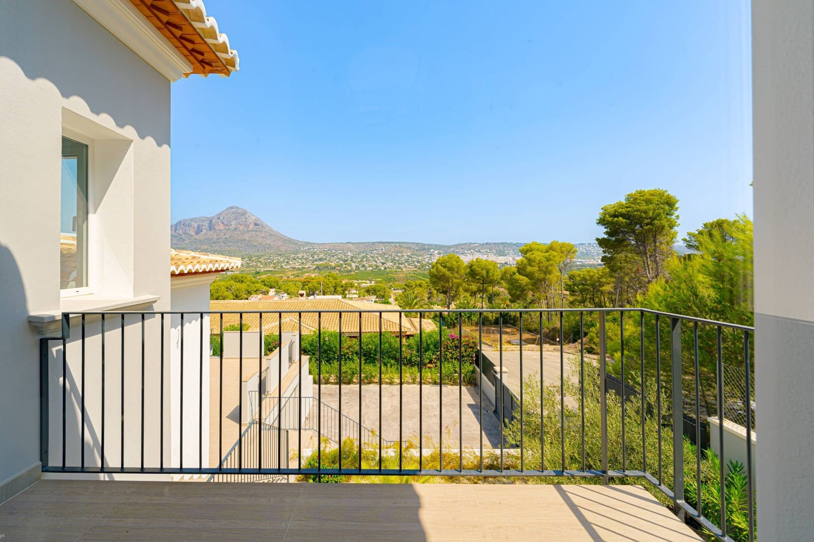 5 Zimmer Villa zu verkaufen in Javea / Xabia mit Pool Garage - 1.950.000 € (Ref: 8154973)