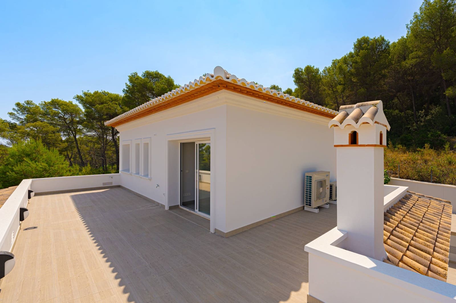5 Zimmer Villa zu verkaufen in Javea / Xabia mit Pool Garage - 1.950.000 € (Ref: 8154973)