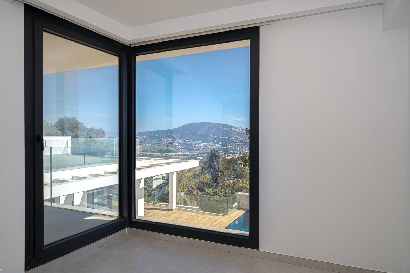 3 sovrum Villa till salu i Moraira med pool garage - 2 250 000 € (Ref: 8162220)