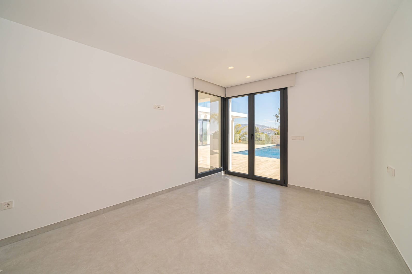 3 soveværelse Villa til salg i Moraira med swimmingpool garage - € 2.250.000 (Ref: 8162220)