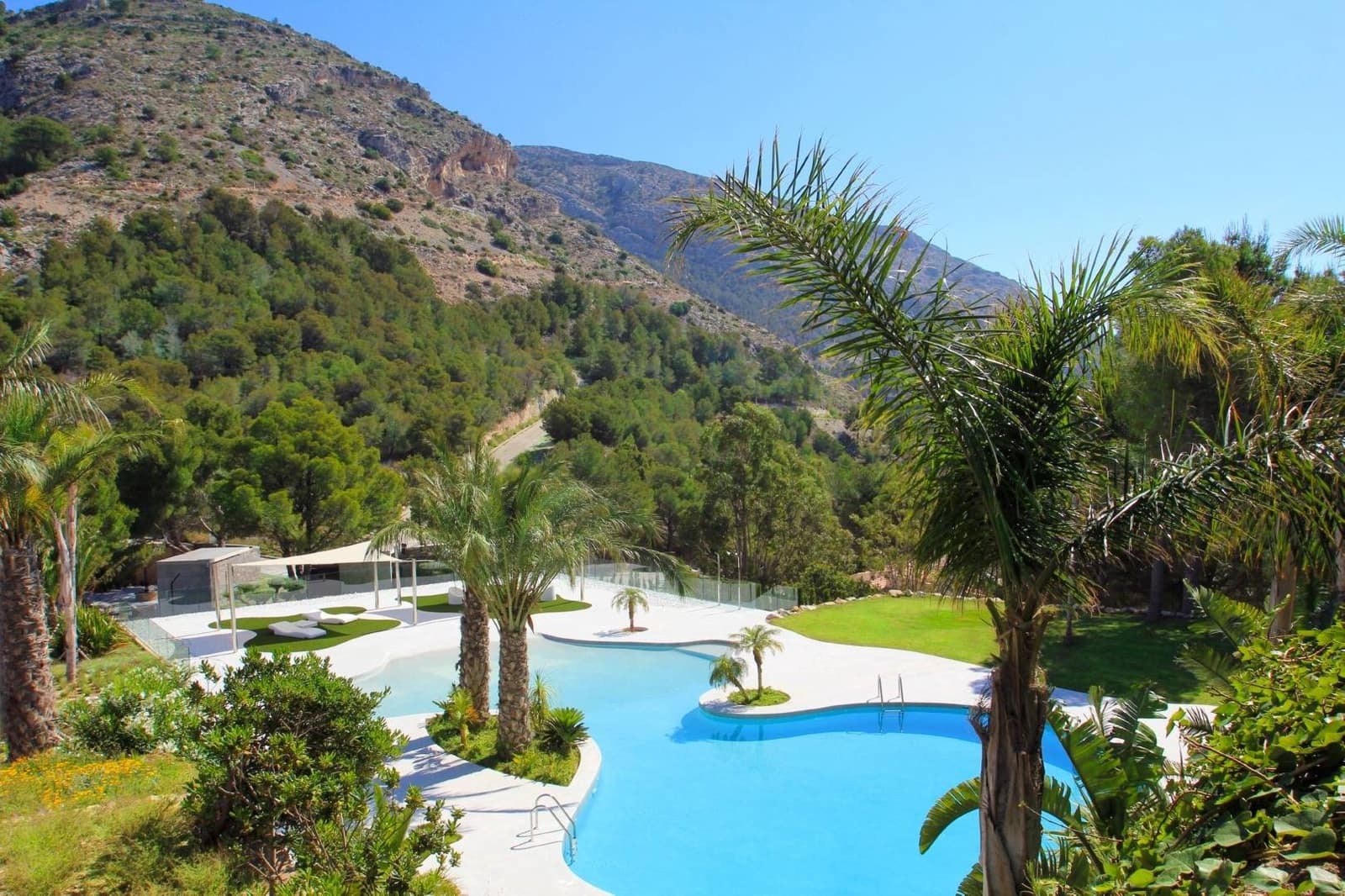 3 soveværelse Lejlighed til salg i Altea med swimmingpool garage - € 2.100.000 (Ref: 8167262)