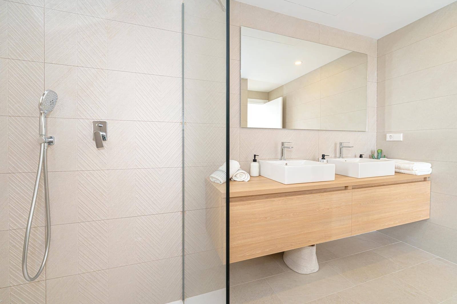 5 bedroom Villa for sale in Altea with pool garage - € 1,148,861 (Ref: 8167263)