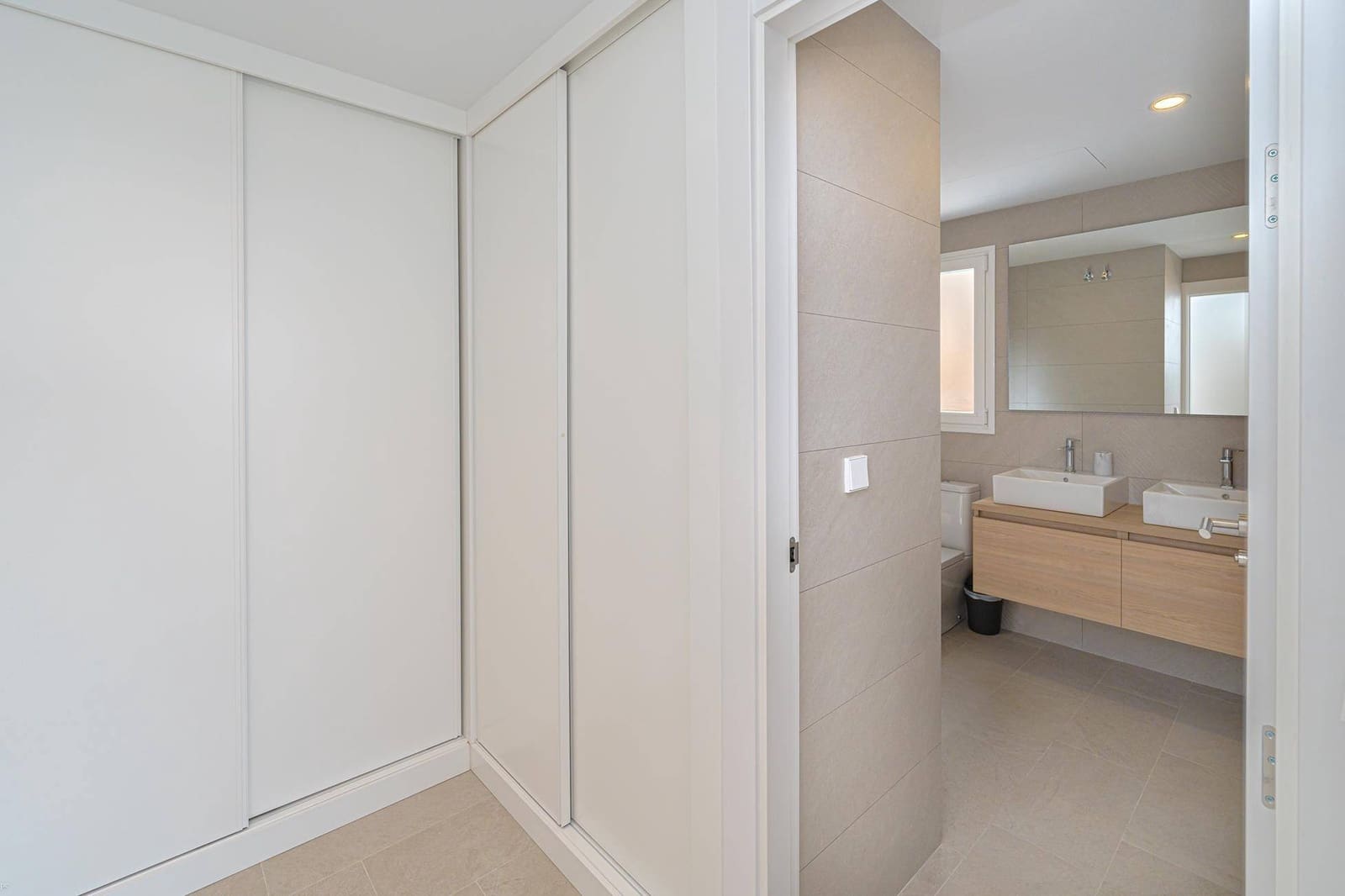 5 bedroom Villa for sale in Altea with pool garage - € 1,148,861 (Ref: 8167263)