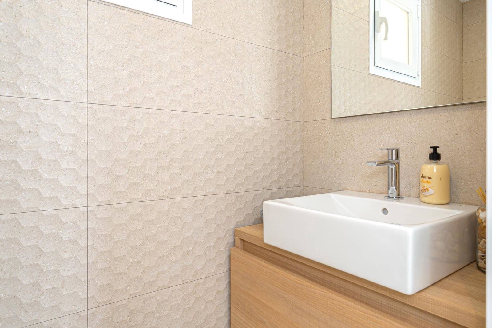 5 bedroom Villa for sale in Altea with pool garage - € 1,148,861 (Ref: 8167263)