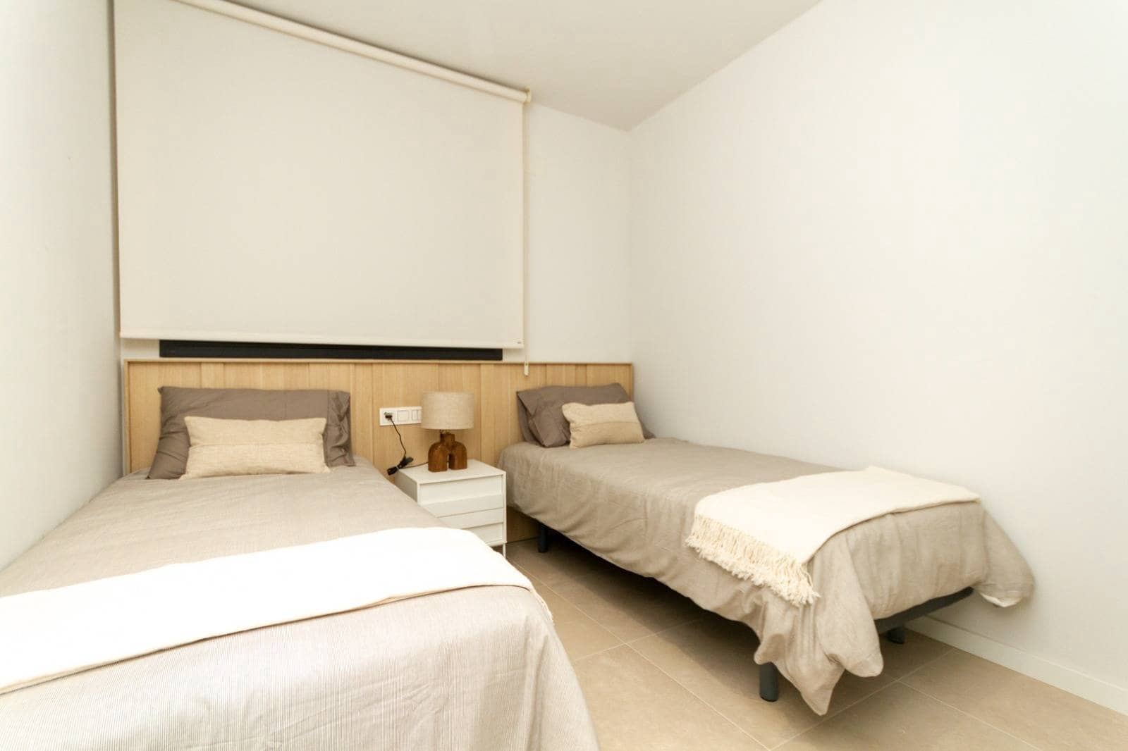 Apartamento de 2 habitaciones en Dénia en venta con piscina - 245.000 € (Ref: 8300738)