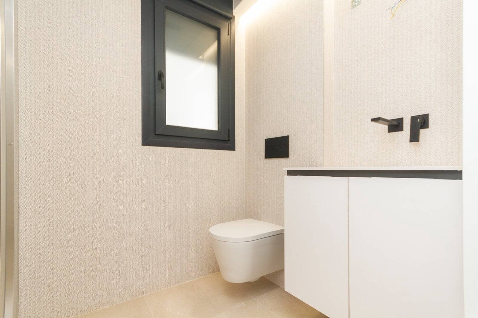 Apartamento de 2 habitaciones en Dénia en venta con piscina - 245.000 € (Ref: 8300738)