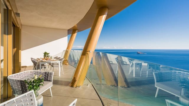 3 soveværelse Lejlighed til salg i Playa Poniente, Benidorm med swimmingpool - € 895.000 (Ref: 8322772)