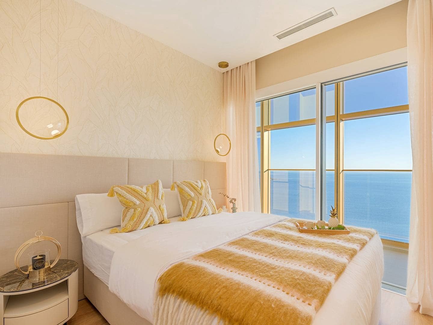 Apartamento de 3 habitaciones en Benidorm en venta con piscina garaje - 895.000 € (Ref: 8322772)