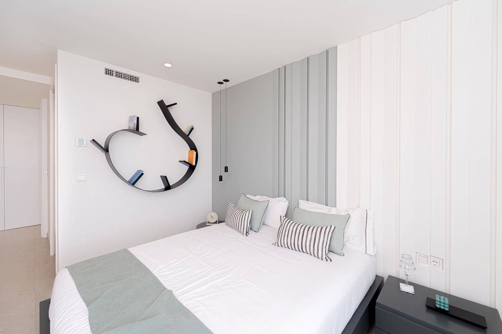 4 bedroom Villa for sale in Altea with pool garage - € 2,093,650 (Ref: 8331668)