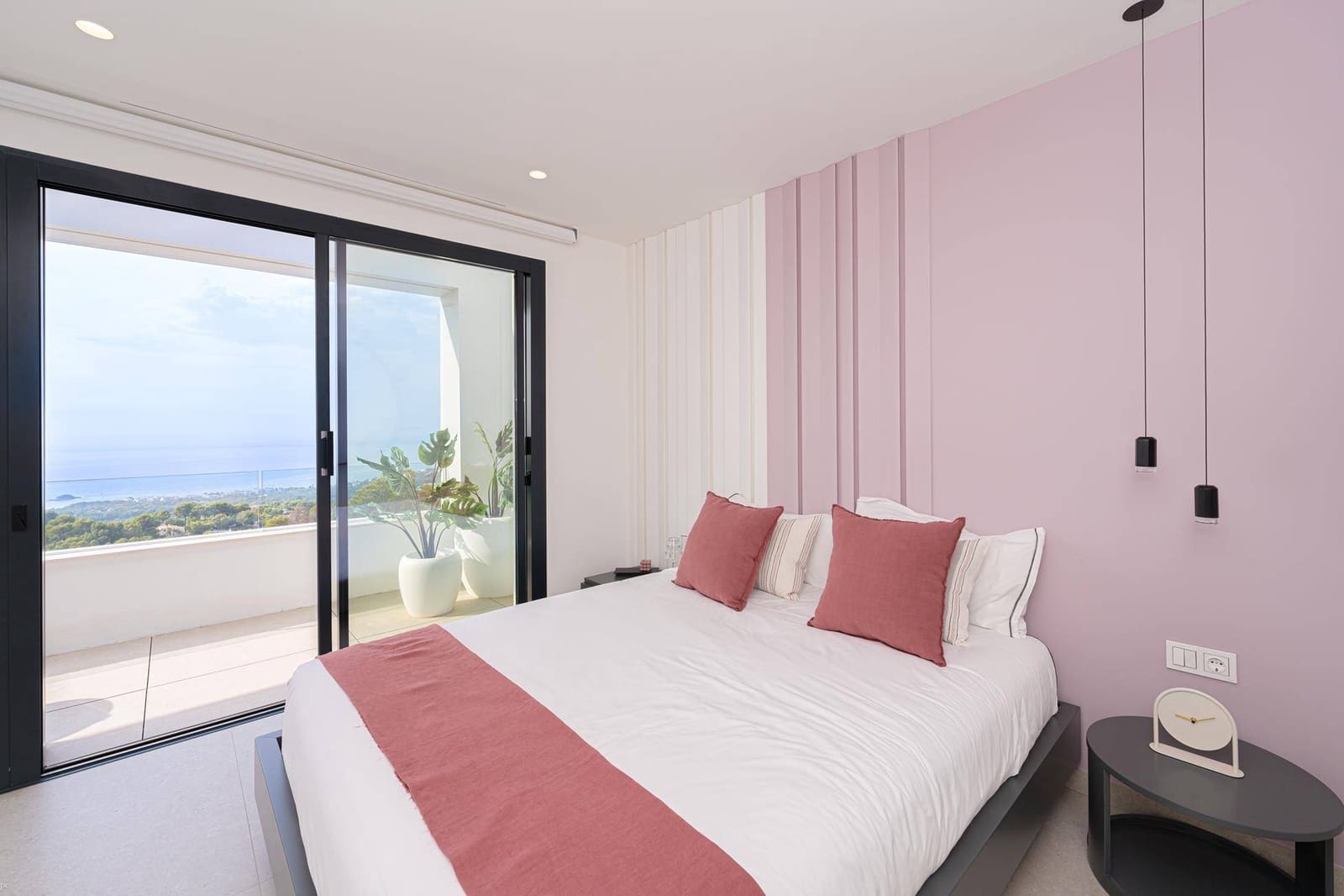 4 bedroom Villa for sale in Altea with pool garage - € 2,093,650 (Ref: 8331668)