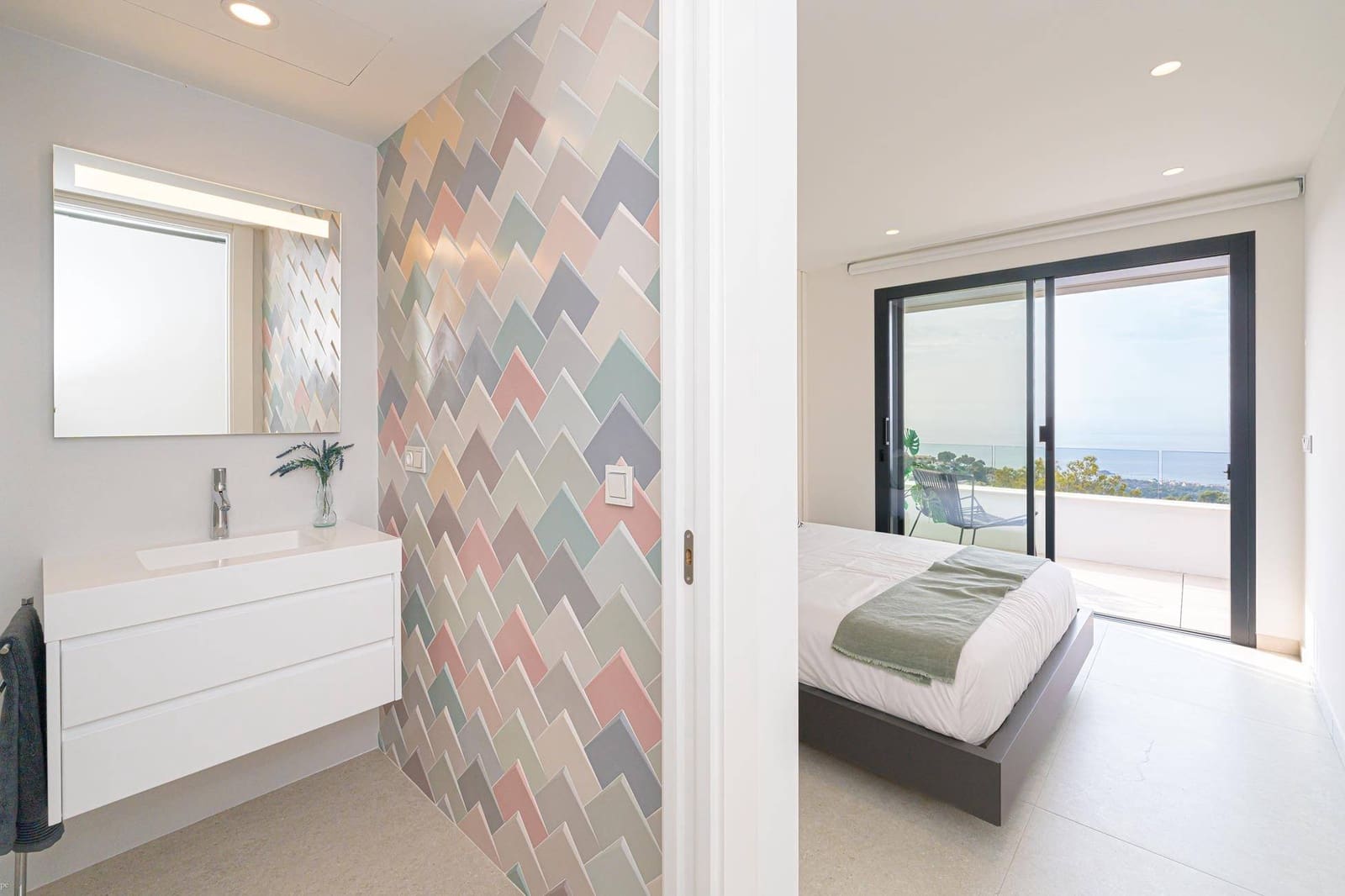 4 bedroom Villa for sale in Altea with pool garage - € 2,093,650 (Ref: 8331668)