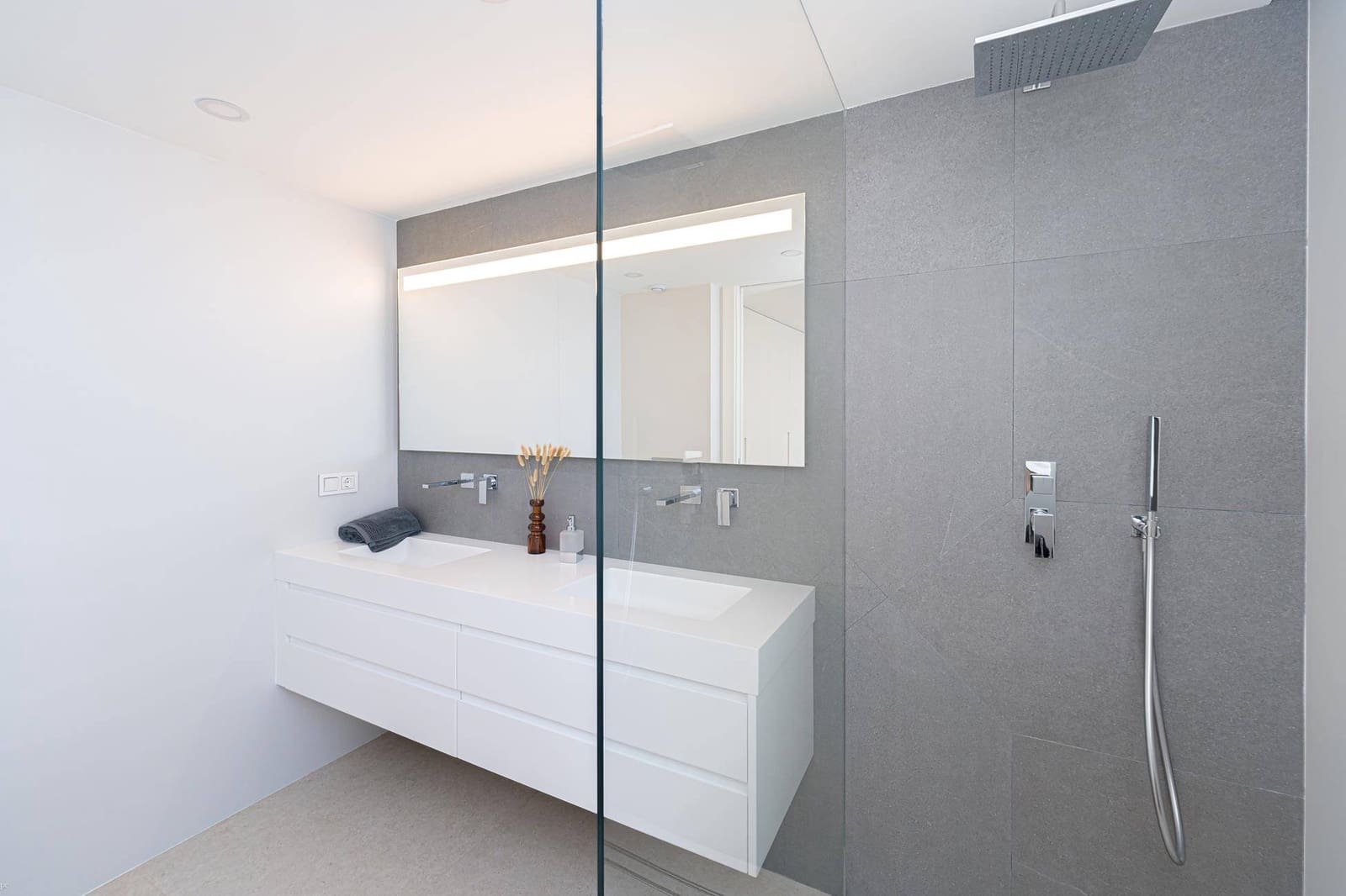 4 bedroom Villa for sale in Altea with pool garage - € 2,093,650 (Ref: 8331668)