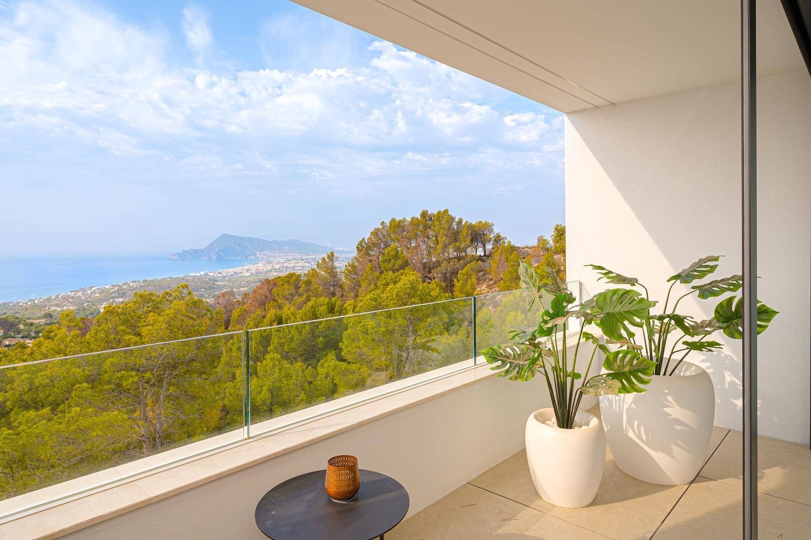 4 bedroom Villa for sale in Altea with pool garage - € 2,093,650 (Ref: 8331668)