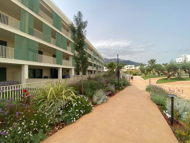 4 Zimmer Apartment zu verkaufen in El Puerto, Dénia mit Pool - 590.000 € (Ref: 8398593)