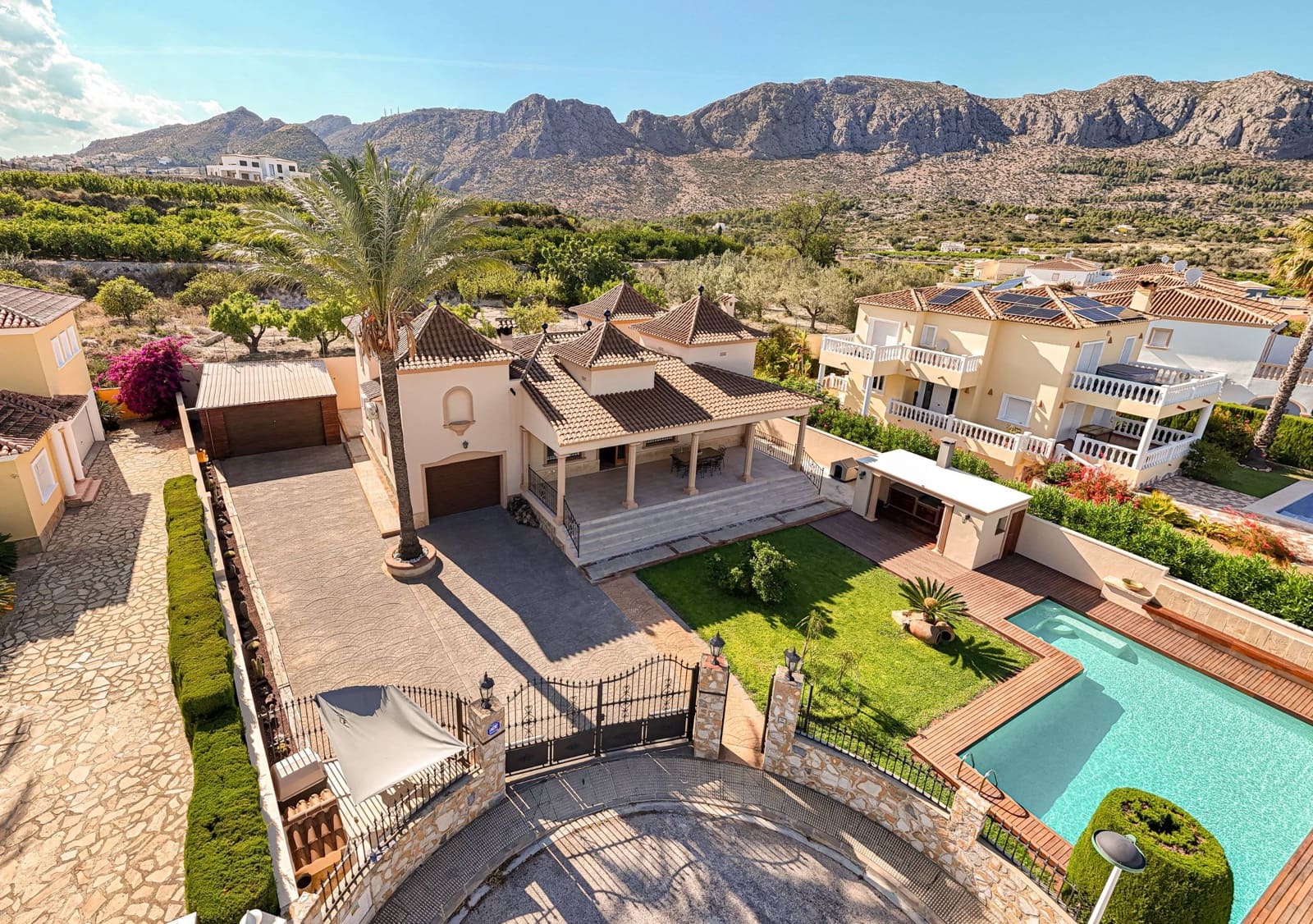 4 soveværelse Villa til salg i Beniarbeig med swimmingpool garage - € 850.000 (Ref: 8398594)