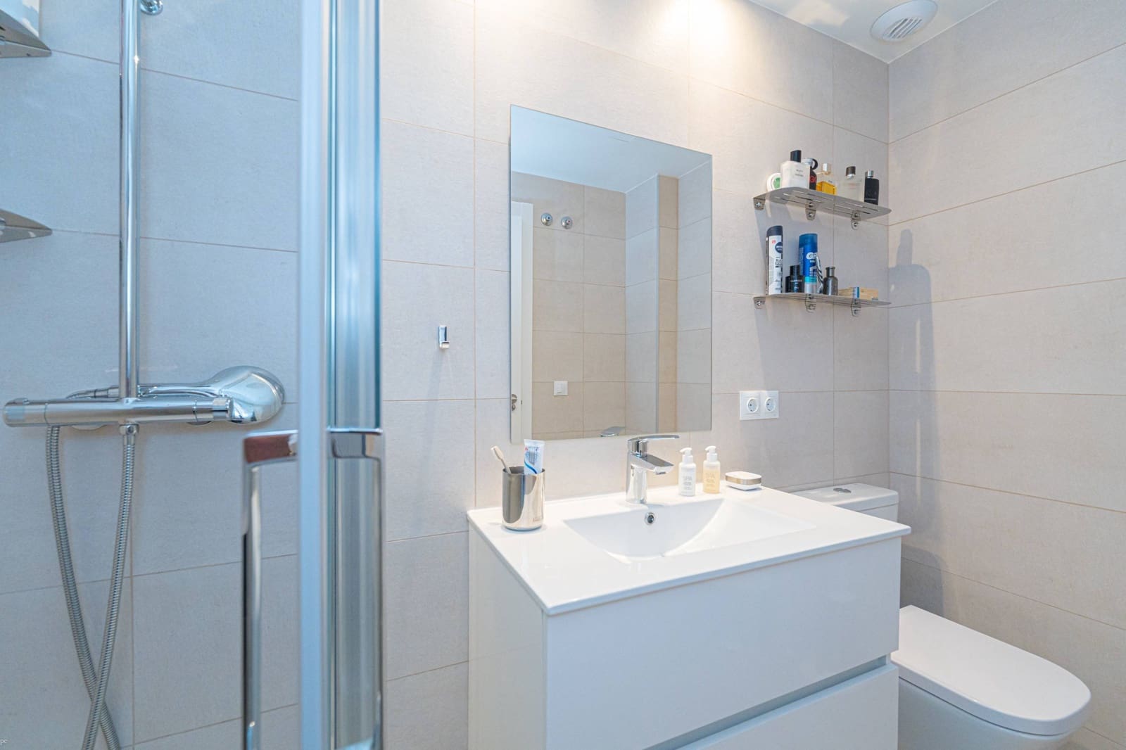 2 soveværelse Penthouse til salg i Denia med swimmingpool garage - € 430.000 (Ref: 8592352)