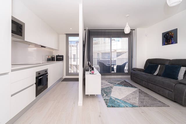 2 makuuhuone Kattohuoneisto myytävänä paikassa Centro Urbano, Dénia mukana uima-altaan 
autotalli - 430 000 € (Ref: 8592352)