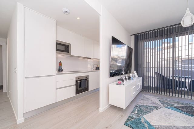 2 makuuhuone Kattohuoneisto myytävänä paikassa Centro Urbano, Dénia mukana uima-altaan 
autotalli - 430 000 € (Ref: 8592352)