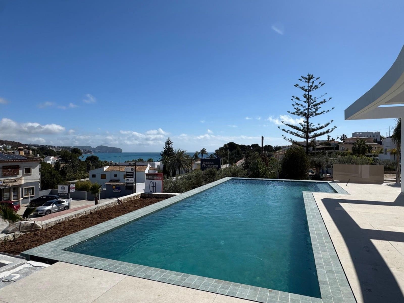4 bedroom Villa for sale in Benissa with pool - € 3,195,000 (Ref: 8601695)
