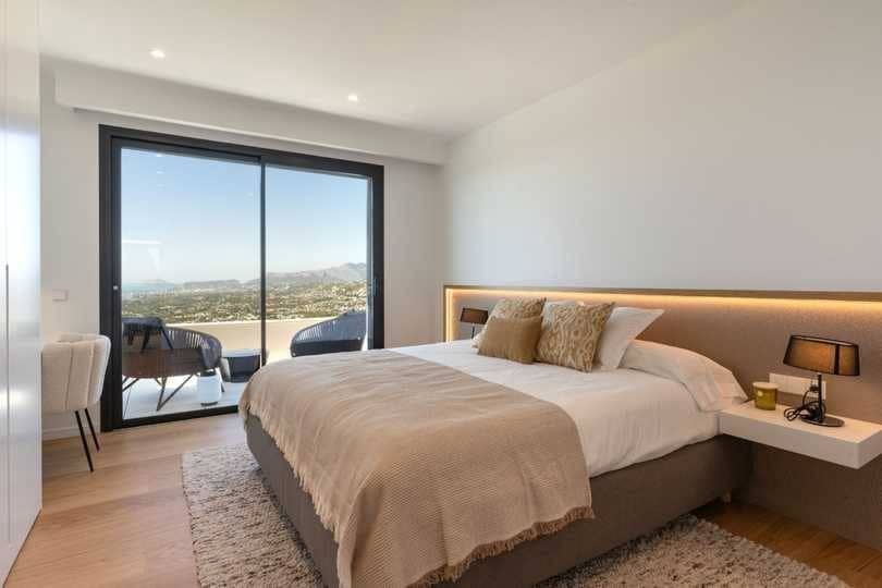 3 bedroom Villa for sale in Benitachell / Benitatxell with pool - € 2,195,000 (Ref: 8616954)