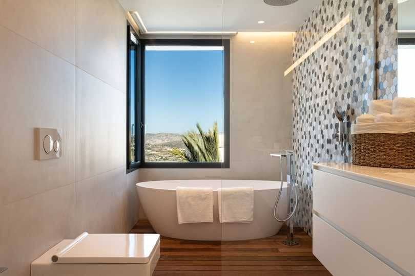 3 bedroom Villa for sale in Benitachell / Benitatxell with pool - € 2,195,000 (Ref: 8616954)