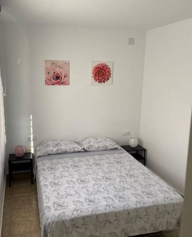 Chalet de 6 habitaciones en La Font d'En Carròs en venta con piscina - 450.000 € (Ref: 8689511)