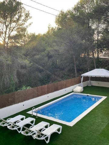 Chalet de 6 habitaciones en La Font d'En Carròs en venta con piscina - 450.000 € (Ref: 8689511)