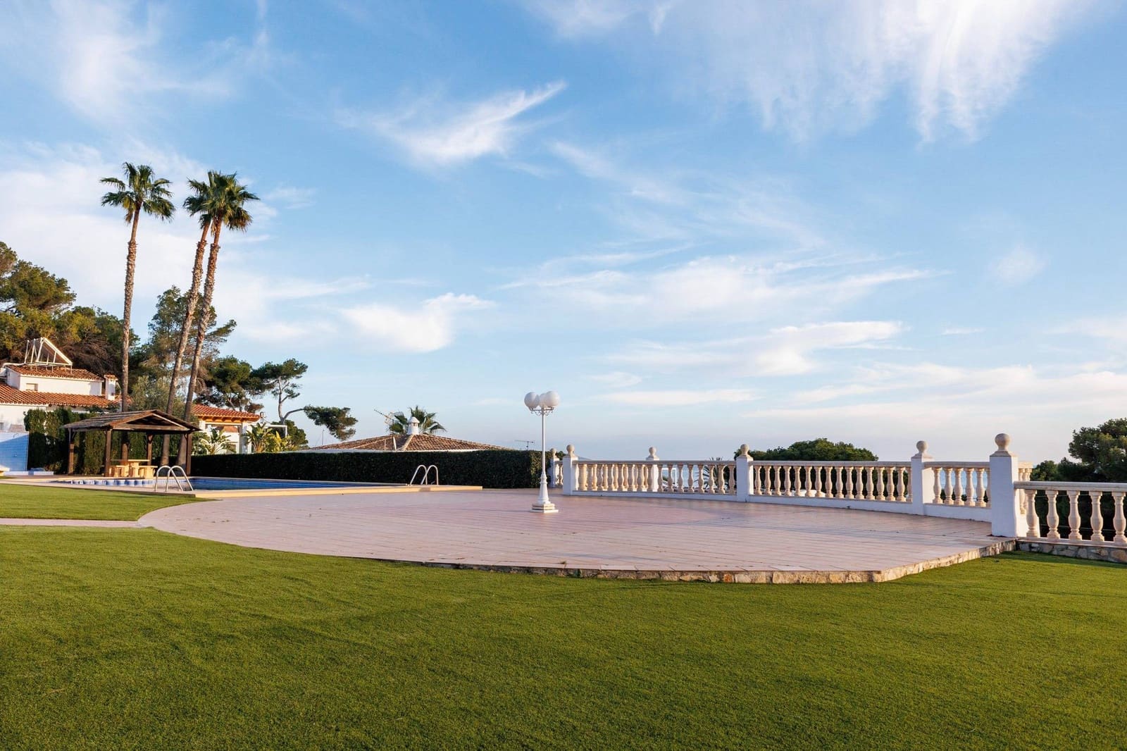 3 soveværelse Lejlighed til salg i Moraira med swimmingpool - € 741.000 (Ref: 8843345)