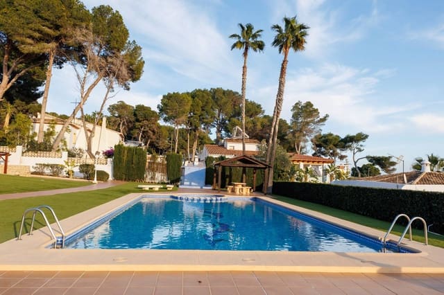 3 soveværelse Lejlighed til salg i Moraira, Teulada-Moraira med swimmingpool - € 741.000 (Ref: 8843345)