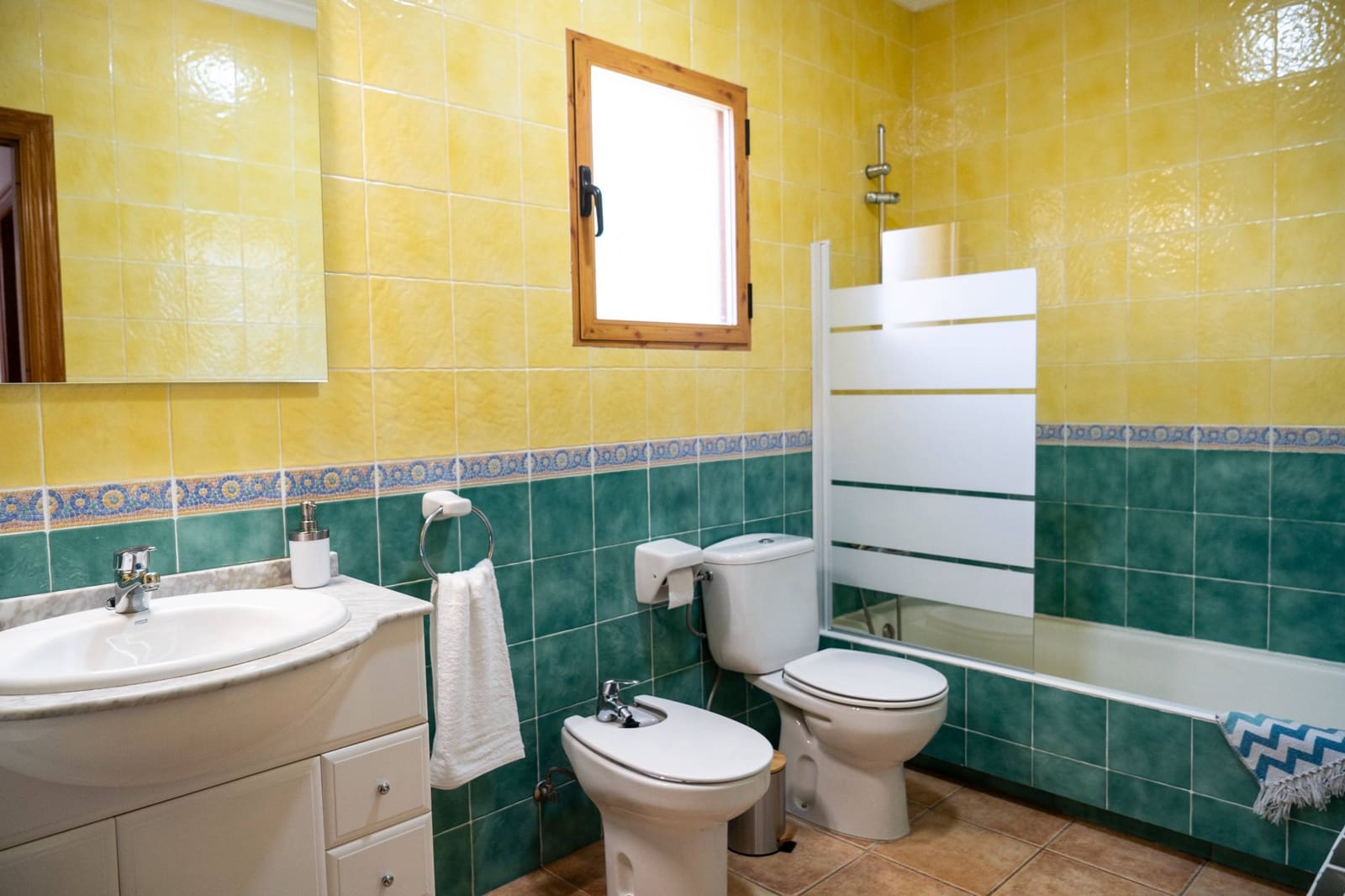 4 soveværelse Villa til leje i Jalon / Xalo med swimmingpool - € 1.900 (Ref: 8902978)