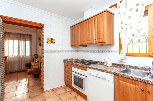 4 soveværelse Villa til leje i Jalón / Xaló med swimmingpool - € 1.900 (Ref: 8902978)