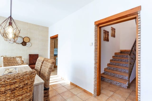 4 soveværelse Villa til leje i Jalón / Xaló med swimmingpool - € 1.900 (Ref: 8902978)