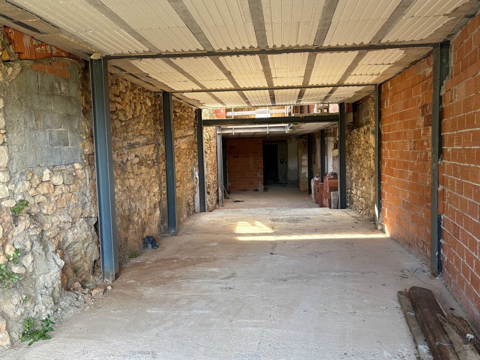 6 soveværelse Byhus til salg i Alcalali / Alcanali - € 349.000 (Ref: 8968116)