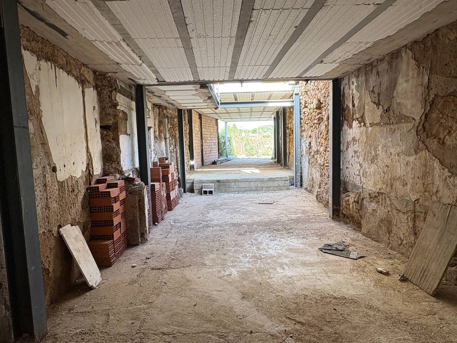 6 soveværelse Byhus til salg i Alcalali / Alcanali - € 349.000 (Ref: 8968116)