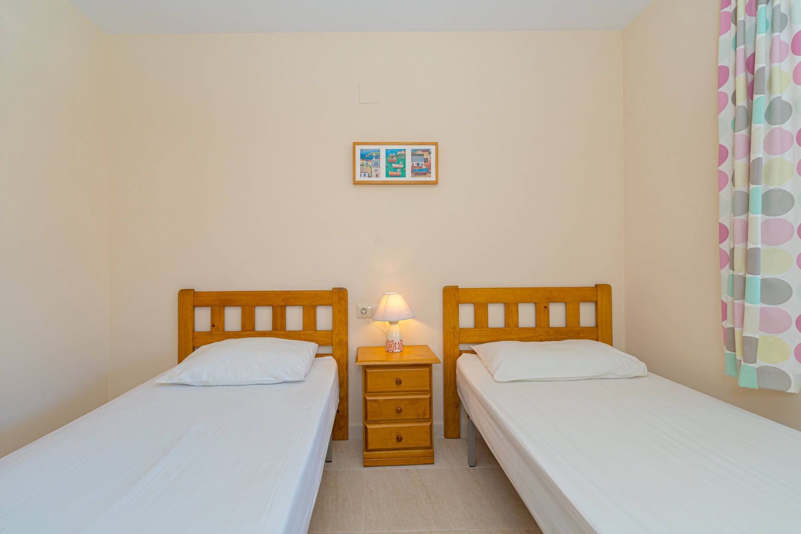 3 soverom Leilighet til salgs i Arenal med svømmebasseng garasje - € 468 000 (Ref: 9095167)