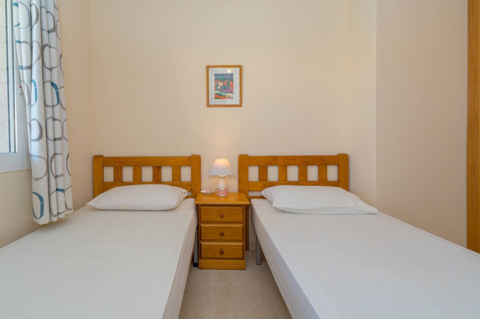 3 soverom Leilighet til salgs i Arenal med svømmebasseng garasje - € 468 000 (Ref: 9095167)