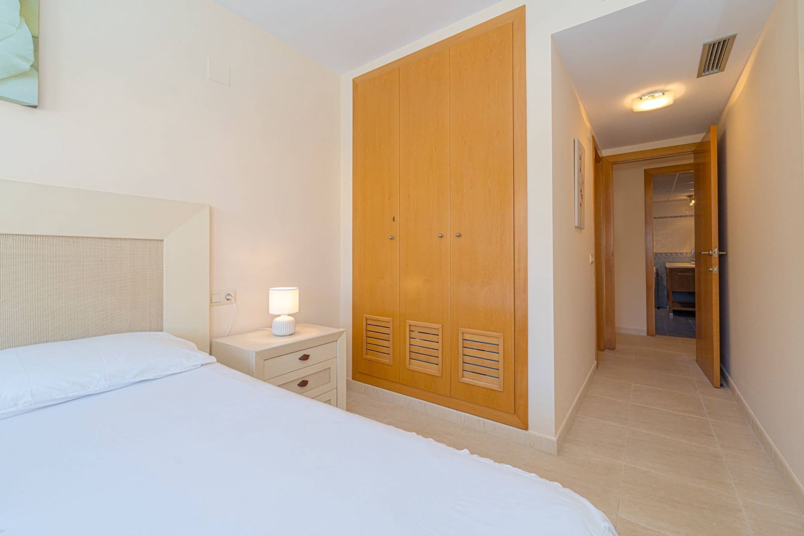 3 soverom Leilighet til salgs i Arenal med svømmebasseng garasje - € 468 000 (Ref: 9095167)