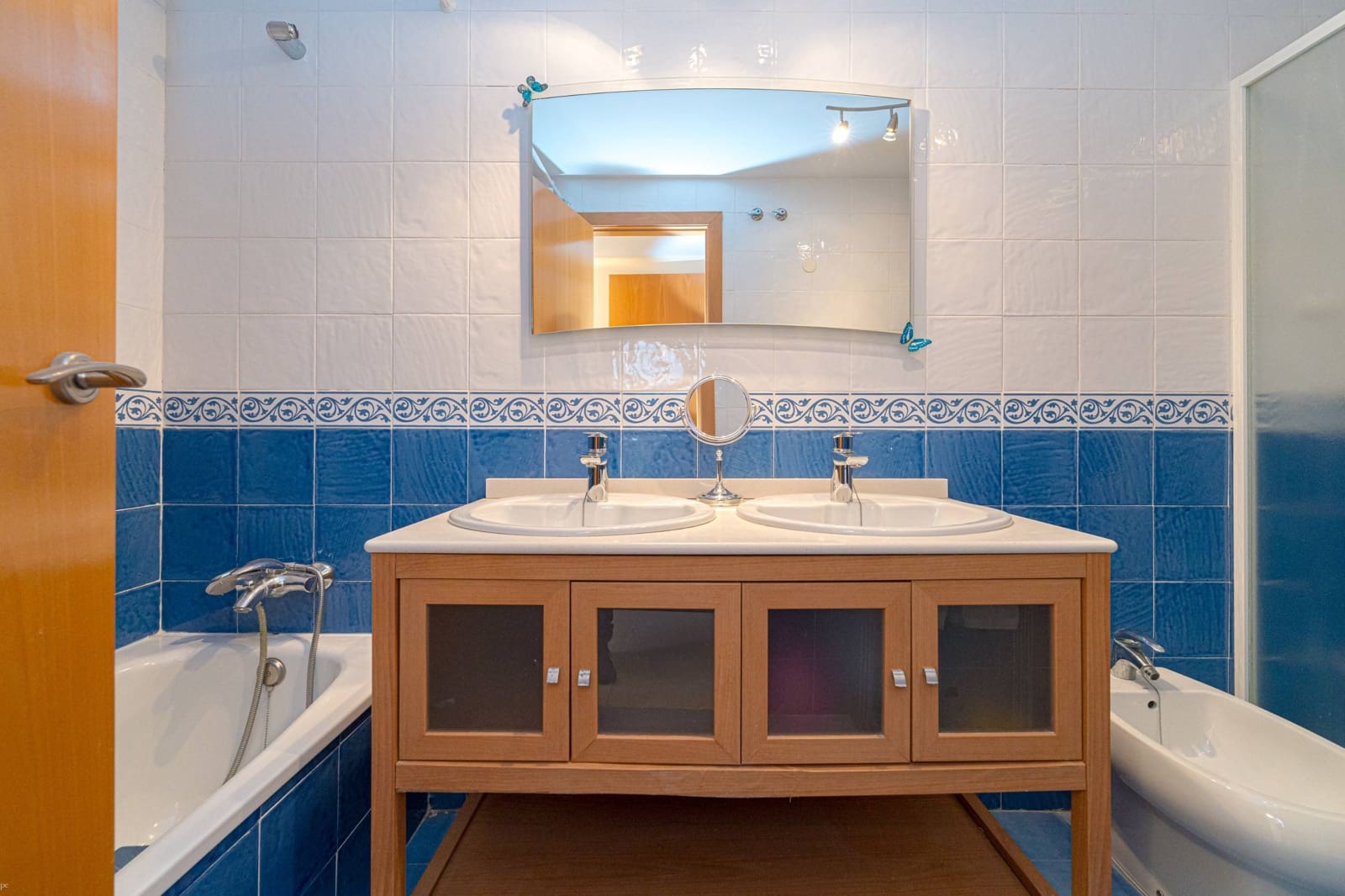 3 soverom Leilighet til salgs i Arenal med svømmebasseng garasje - € 468 000 (Ref: 9095167)