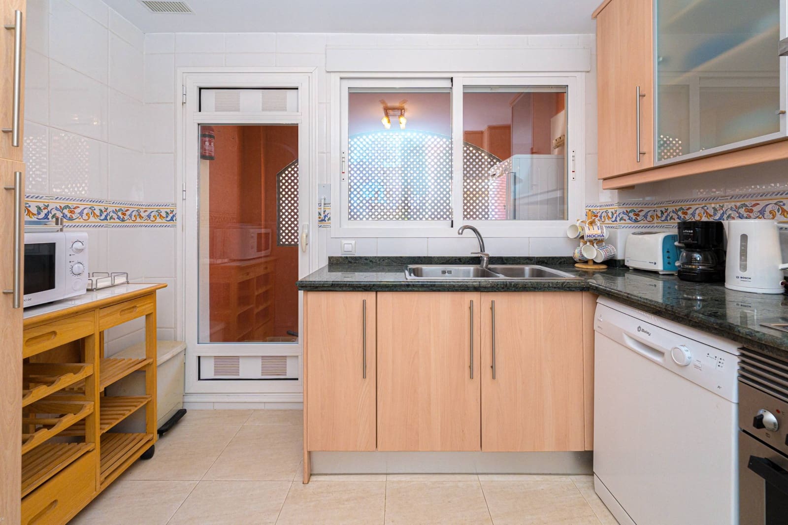 3 soveværelse Lejlighed til salg i Arenal med swimmingpool garage - € 448.000 (Ref: 9095167)