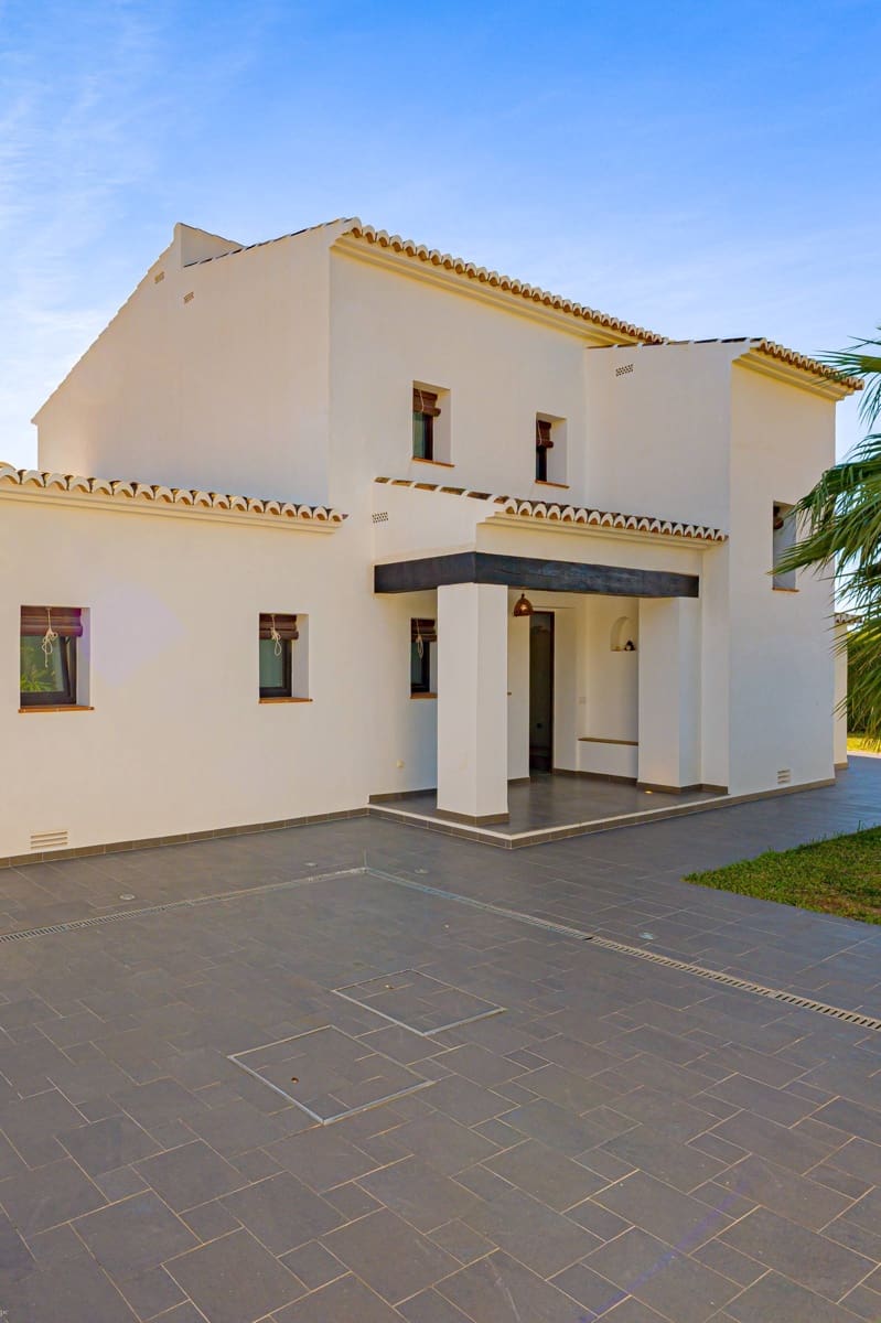 4 makuuhuone Huvila myytävänä paikassa Moraira mukana uima-altaan - 1 440 000 € (Ref: 9118636)