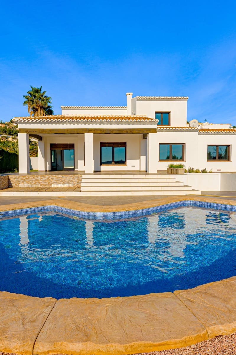 4 makuuhuone Huvila myytävänä paikassa Moraira mukana uima-altaan - 1 440 000 € (Ref: 9118636)