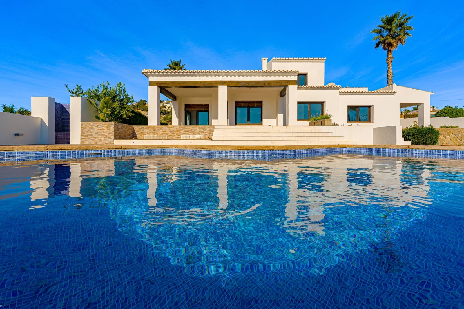 4 makuuhuone Huvila myytävänä paikassa Moraira mukana uima-altaan - 1 440 000 € (Ref: 9118636)