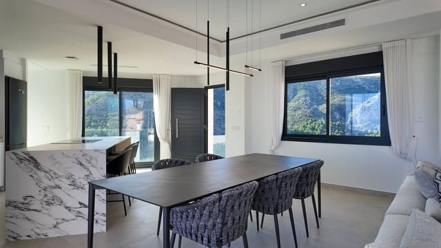 3 soveværelse Villa til salg i Monte Solana, Pedreguer med swimmingpool - € 755.000 (Ref: 9128171)