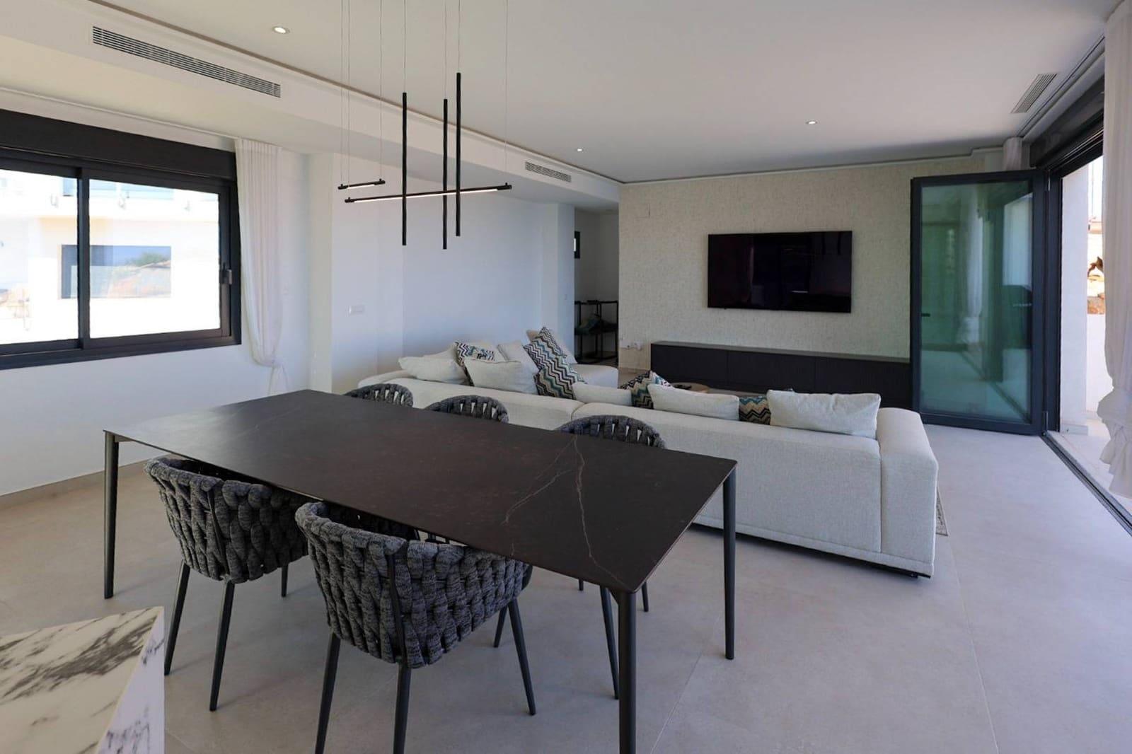 3 makuuhuone Huvila myytävänä paikassa Monte Solana mukana uima-altaan - 755 000 € (Ref: 9128171)