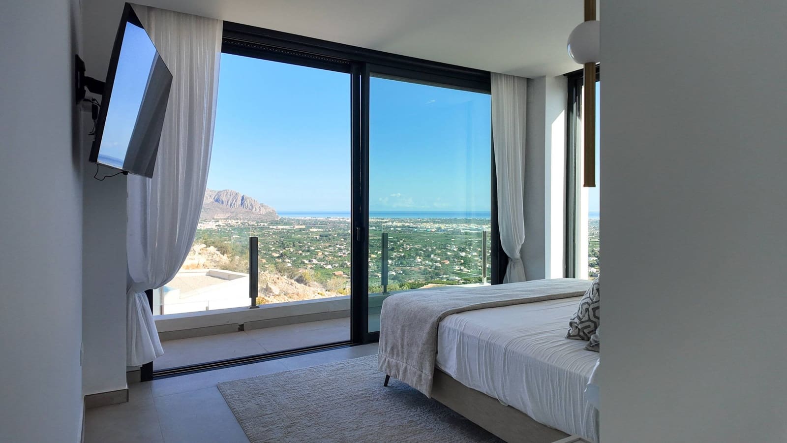 3 makuuhuone Huvila myytävänä paikassa Monte Solana mukana uima-altaan - 755 000 € (Ref: 9128171)