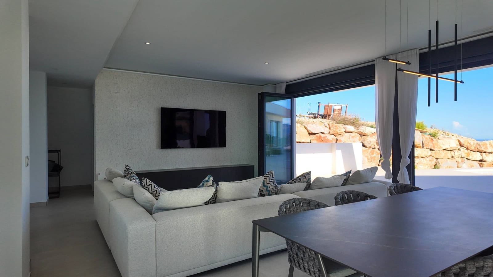 3 makuuhuone Huvila myytävänä paikassa Monte Solana mukana uima-altaan - 755 000 € (Ref: 9128171)