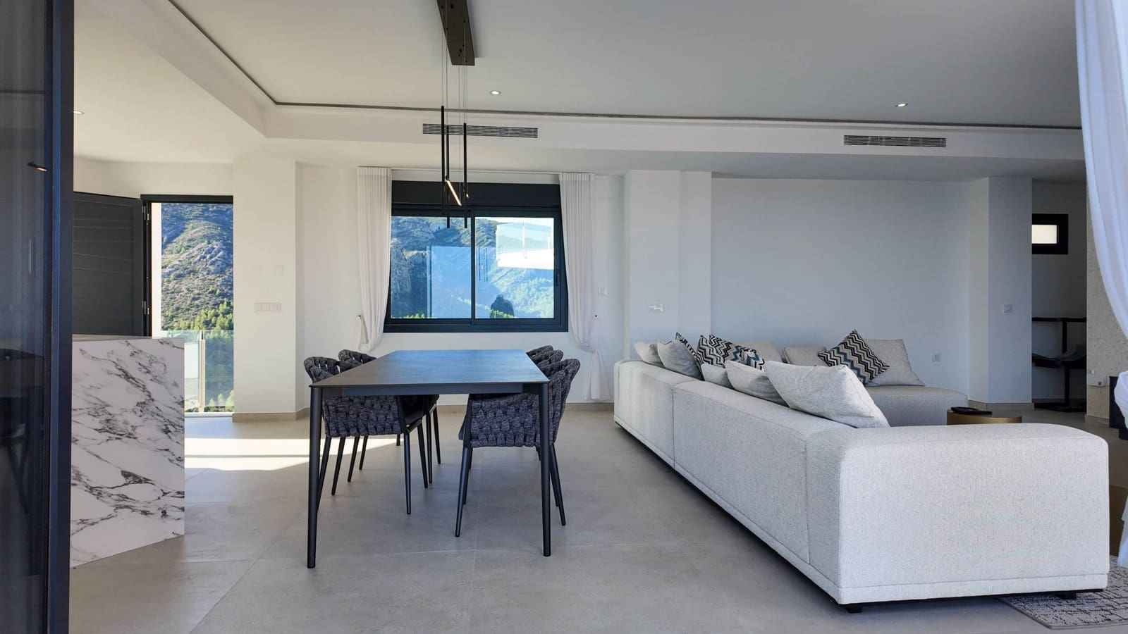 3 makuuhuone Huvila myytävänä paikassa Monte Solana mukana uima-altaan - 755 000 € (Ref: 9128171)