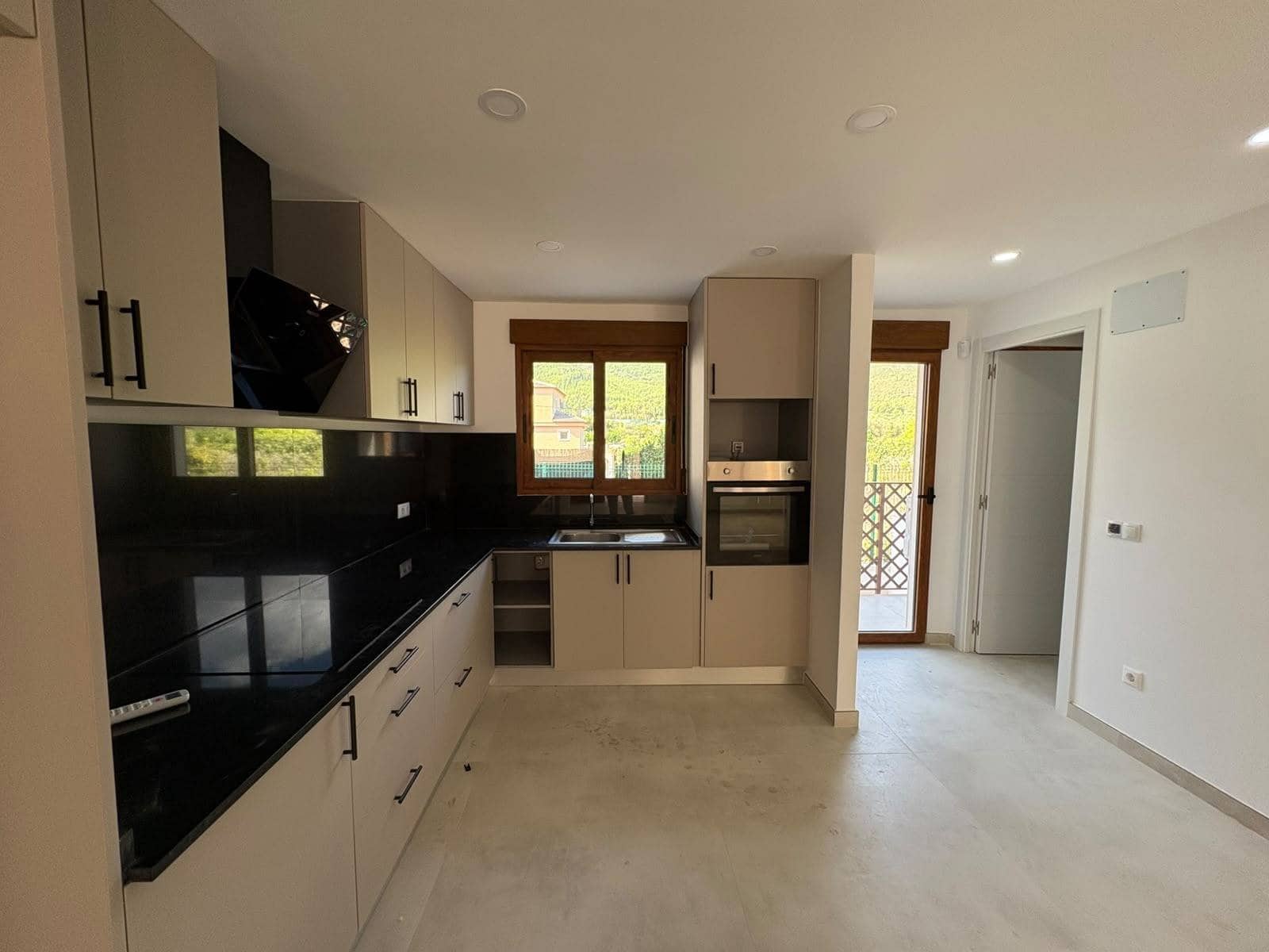 3 Zimmer Reihenhaus zu verkaufen in Parcent mit Pool Garage - 225.000 € (Ref: 9134298)