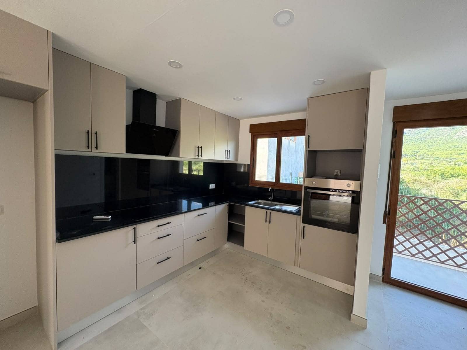 3 Zimmer Reihenhaus zu verkaufen in Parcent mit Pool Garage - 225.000 € (Ref: 9134298)